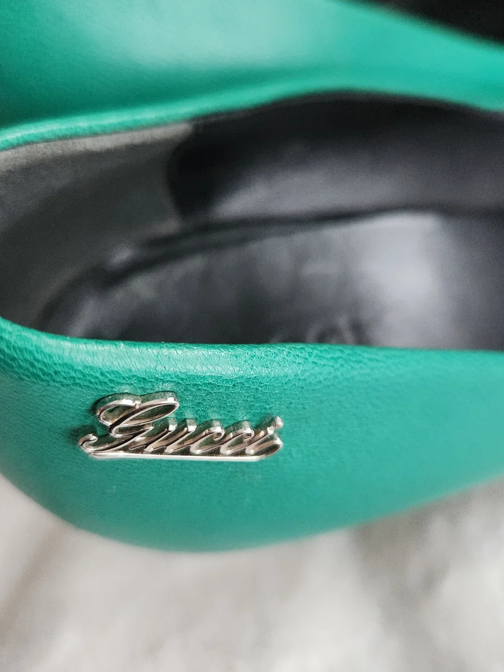 Vintage Gucci Green Leather High Heels Pumps Round Toe Shoes Size 38 US 8 - Picture 5 of 16